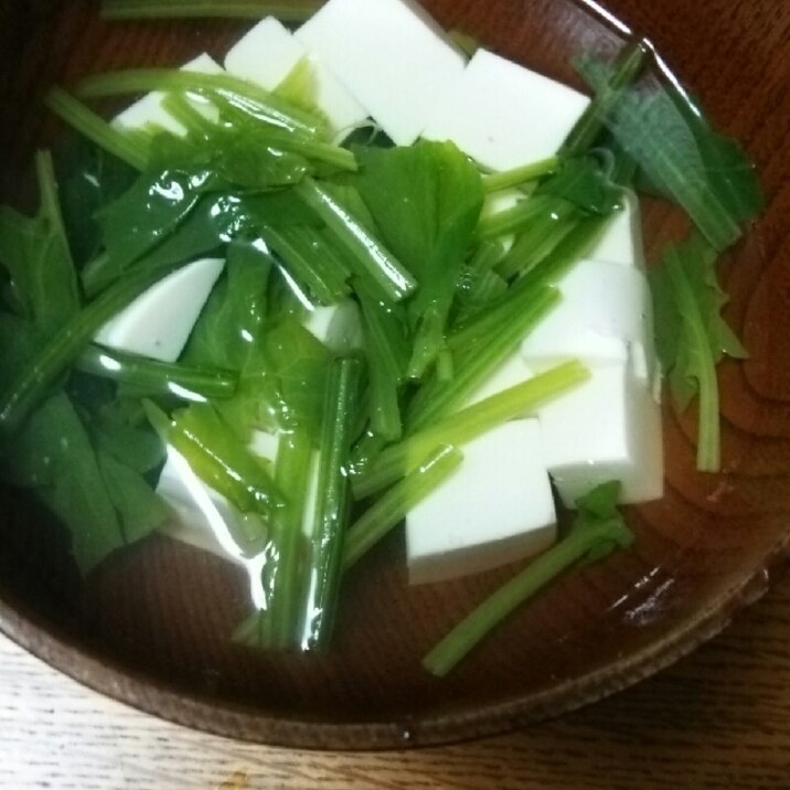白だしで簡単☆ほうれん草とお豆腐のお吸い物